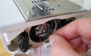 How to Put a Bobbin in a Sewing Machine Featured