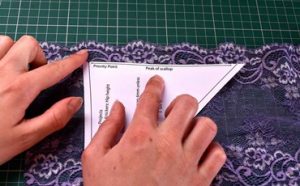 How to Use a Sewing Pattern Featured